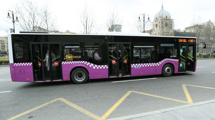 Azərbaycanın nəqliyyat sektorunda sərnişin və yük daşınması kəskin azalıb