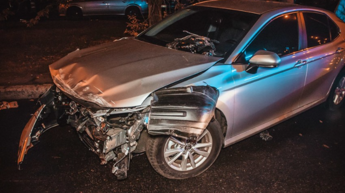 Şamaxıda iki avtomobil toqquşub, xəsarət alan var 