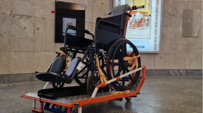 “Əlçatan metro” xidmətindən istifadə edənlərin sayı məlum oldu 