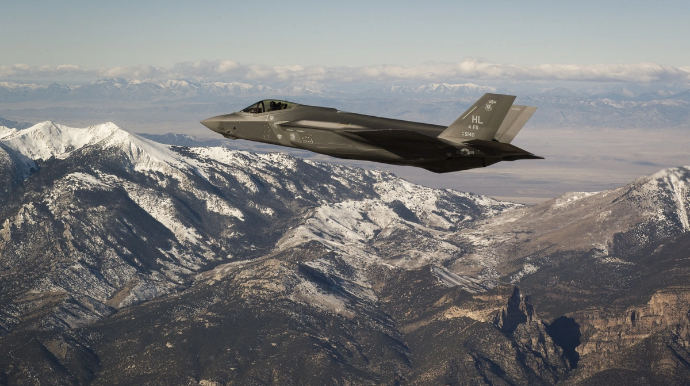 Tramp "F-35" qırıcılarını Səudiyyə Ərəbistanına satmağa razılıq verdi 