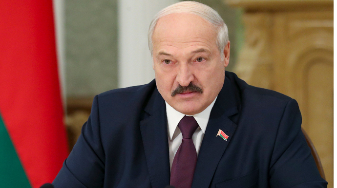 Lukaşenko:  Rusiya dağılsa, dağıntılar altında qalacağıq