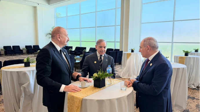 İlham Əliyev və Nikol Paşinyan Şarm əl-Şeyxdə görüşdülər - FOTO