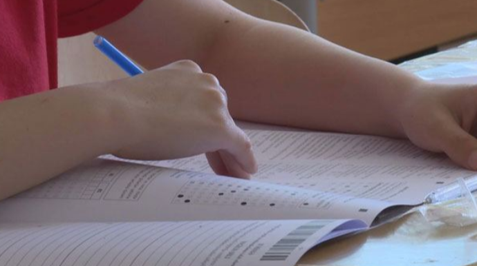 Qəbul imtahanları başlayıb 