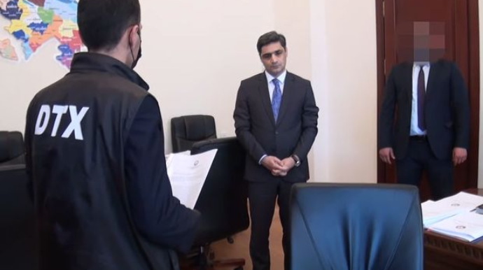 Əbülfəs Qarayevin müavininin evindən çıxan sərvət – İSTİNTAQ MATERİALLARI 