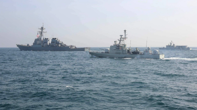 Pentaqon:  "ABŞ gəmisinin Oman körfəzindən çıxarılması ilə bağlı iddialar yalandır"