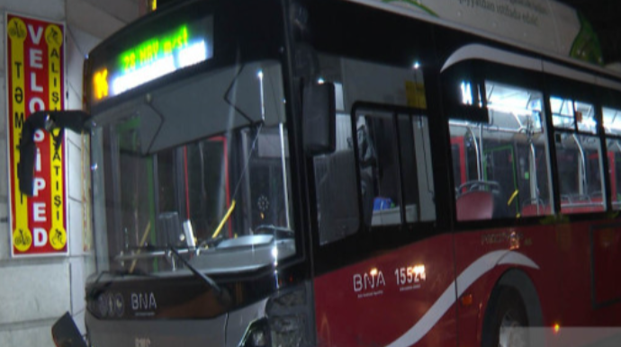 "Baku Bus"ın avtobusu qəzaya düşdü - FOTO 