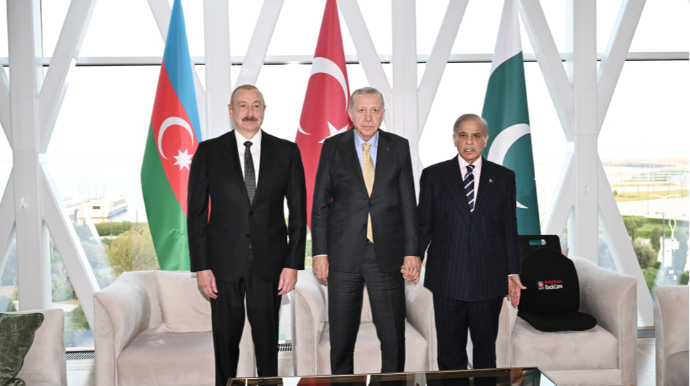 Üç dövlət, üç qardaş – tək ürək 