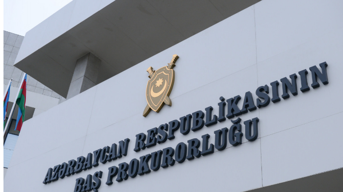 Vəzifəli şəxslərdən pul tələb edən informasiya portalının rəhbəri və əməkdaşı həbs olunub