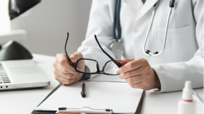 Yararsız gənci əsgərliyə göndərdilər, halı pisləşdi - Həkimlərə cəza 