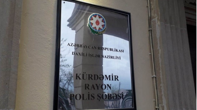 Kürdəmirə yas mərasiminə gələn Masallı sakini bıçaqlanıb