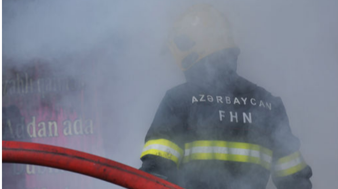 В Габалинском районе сгорели три магазина и чайхана  - ФОТО