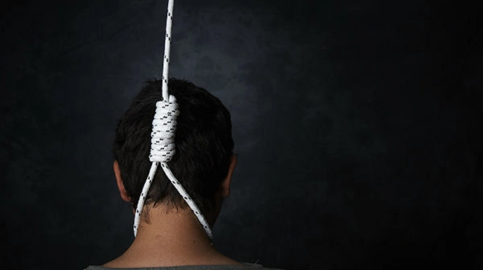 Şəmkirdə 16 yaşlı oğlan ÖZÜNÜ ASDI 