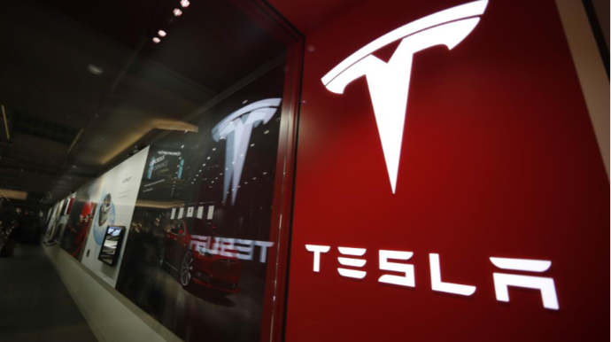 “Tesla” Çindəki bazar payını itirməyə davam edir 