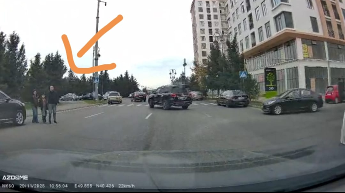 Yolu hardan gəldi keçən piyada: “Qanunu saymıram” - VİDEO