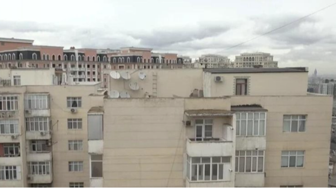 Yasamalda 15 mərtəbəli bina necə 16 oldu?