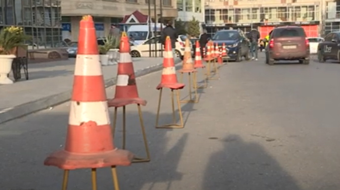 Bakıda yollara sədd çəkənlərə XƏBƏRDARLIQ - VİDEO 