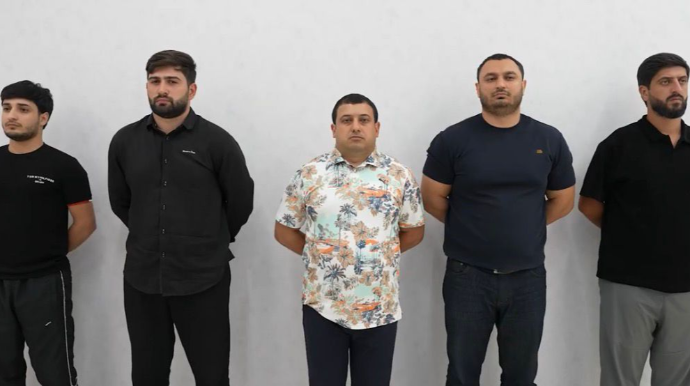 “1xBet”də qanunsuz mərc oyunları təşkil edən dəstə tutuldu - Kiberpolisdən əməliyyat - VİDEO