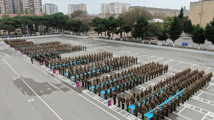 DİN Daxili Qoşunlarda gənc əsgərlərin andiçmə mərasimi keçirildi - FOTO
