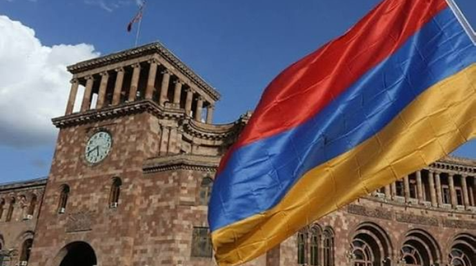 Finlandiya müdafiə nazirinin açıqlaması ölkəni Rusiya tərəfdaşı kimi göstərir? – Deputat AÇIQLADI 