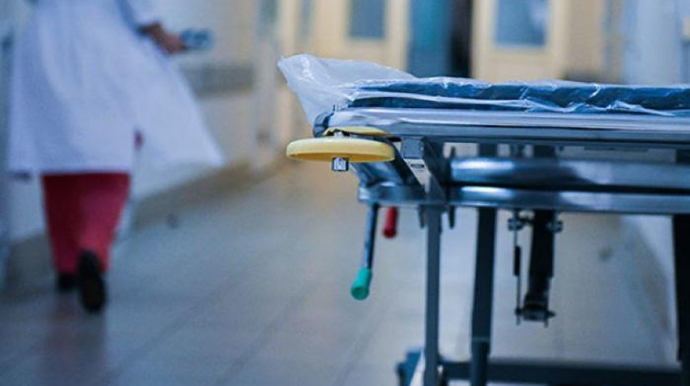 Hacıqabulda bir gündə əmioğlulardan biri intihar edib, digərini maşın vurub 