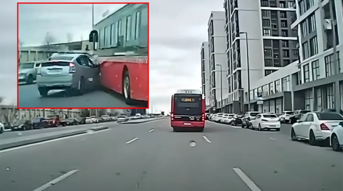 Bakıda "Prius" sərnişin avtobusuna çırpıldı - ANBAAN VİDEO 
