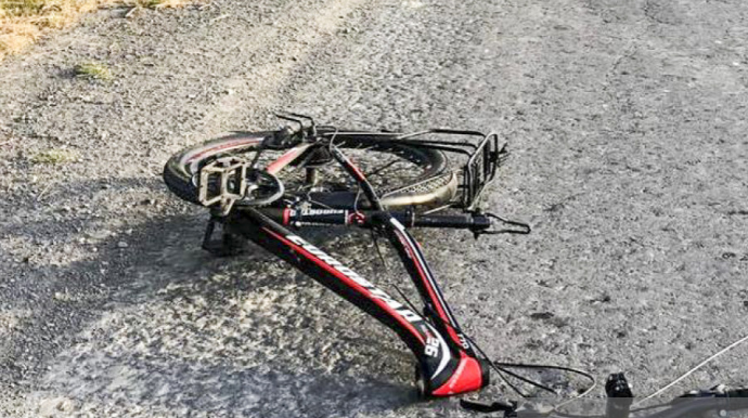Masallıda avtomobilin vurduğu velosipedçi ölüb 