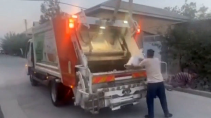 Özbəkistanda klassik musiqi sədaları altında zibil yığımı - VİDEO