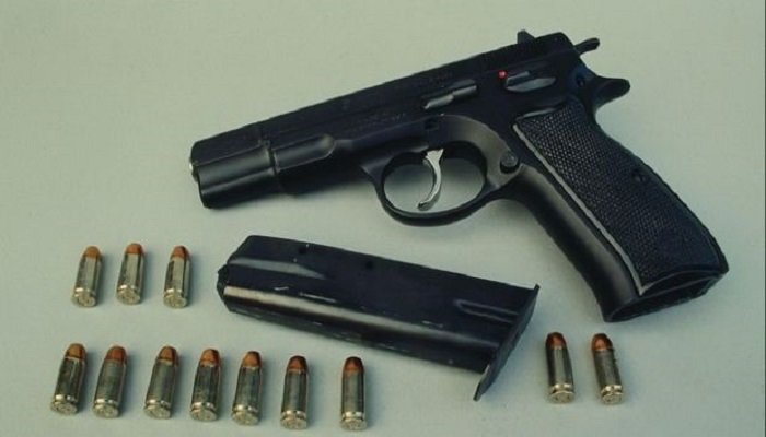 Bakıda “KİA”dan tapança və 1 ədəd patron darağı aşkarlanıb