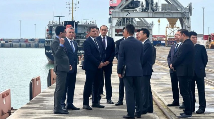 Bakı Limanı ilə Çin limanları arasında əməkdaşlıq imkanları müzakirə edilib - FOTO
