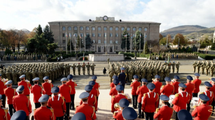 İlham Əliyev və Mehriban Əliyeva Xankəndidə Zəfər paradında iştirak ediblər 
