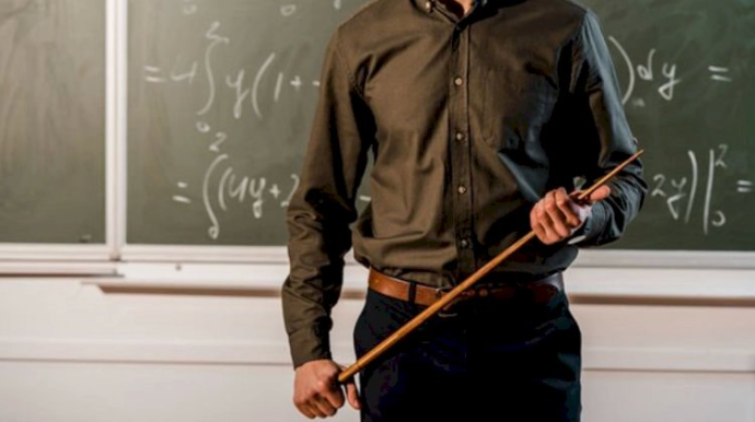 Yardımlıda müəllim şagirdi döyüb? – RƏSMİ AÇIQLAMA