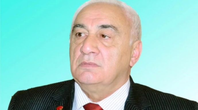 Aylardır komada olan Əməkdar həkim vəfat etdi