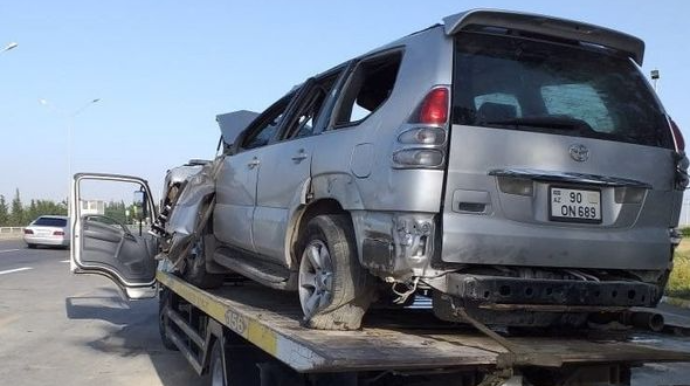 Hacıqabulda maşın aşdı, yaralılar var  - FOTO