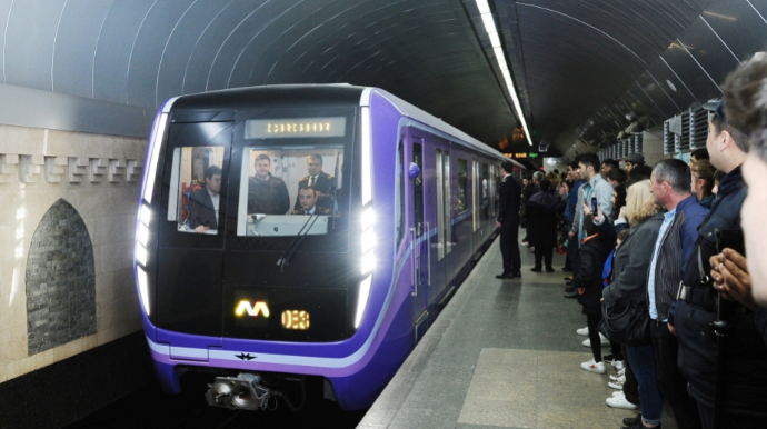 Bakı Metropolitenində qatarların hərəkətinin cədvəl üzrə tənzimlənməsi həyata keçirilir 