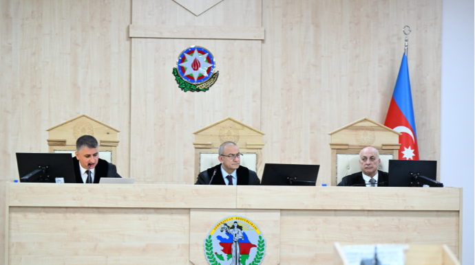 Məhkəmədə azərbaycanlılara qarşı törədilmiş cinayətlərlə bağlı sənədlər tədqiq edilib - FOTO