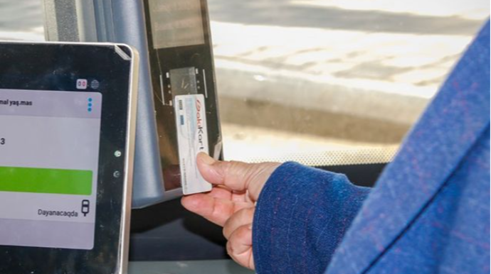 Daha bir marşrut xəttində ödəniş “BakıKart”la olacaq