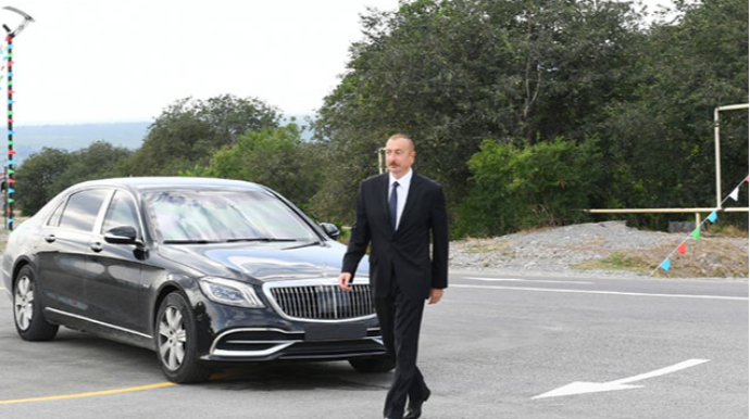 Prezident Aqarunovun adını daşıyan məktəbin açılışında