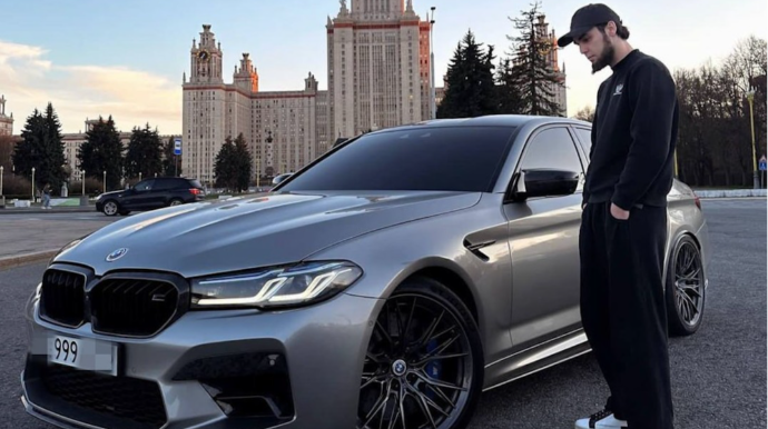 Yol polisinə rüşvət təklif edən avtobloger Əhməd həbs edildi – QƏRAR - VİDEO 