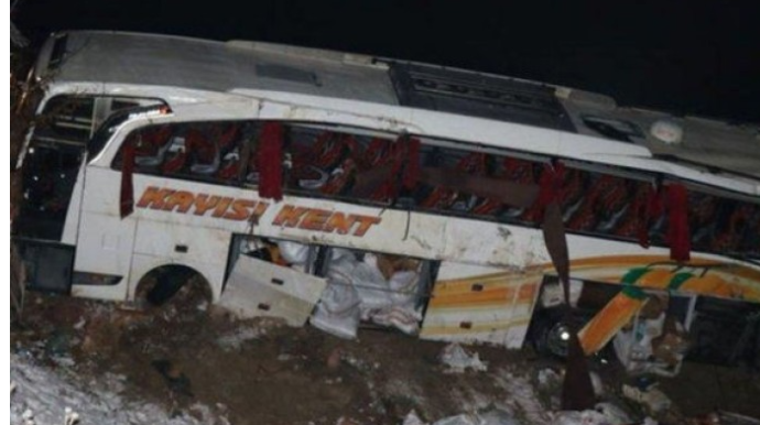 Türkiyədə avtobus aşdı: 4 ölü, 24 yaralı... 