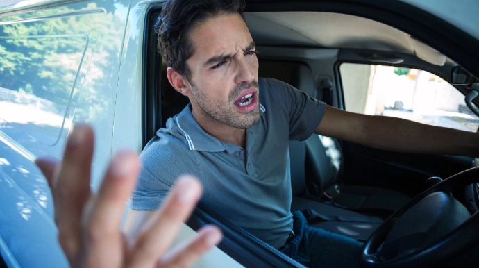 Sakit insan niyə qəzəbli sürücüyə çevrilir? - SƏBƏBLƏR - VİDEO 