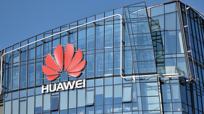 “Huawei” Avropada ilk zavodunu inşa edəcək