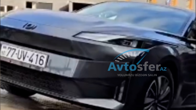 Bir yaşı tamam olmayan Çin maşınının yanı əzildi; işə düşmədi - VİDEO 