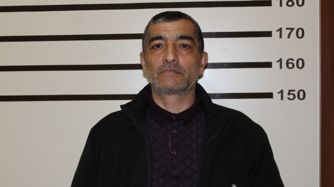 Üzərində “Kalaşnikov” gəzdirən şəxs ələ keçdi  - FOTO