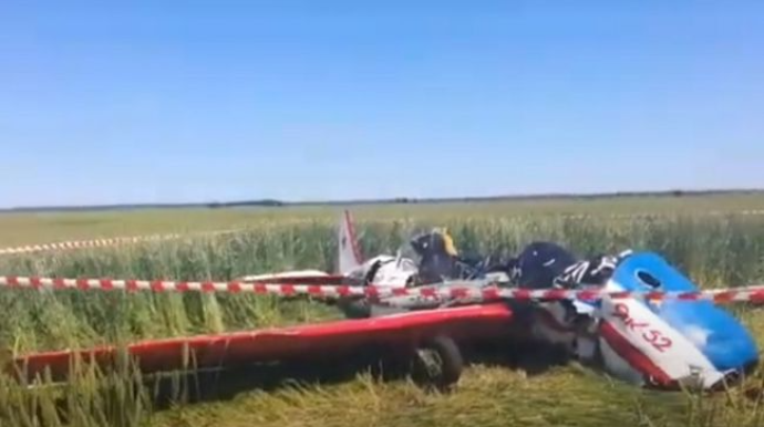 “YK-52” tipli təlim təyyarəsi qəzaya uğradı;  2 nəfər öldü - VİDEO 
