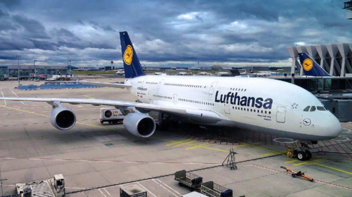 "Lufthansa” hər həftə 100 aviareysi ləğv etmək istəyir