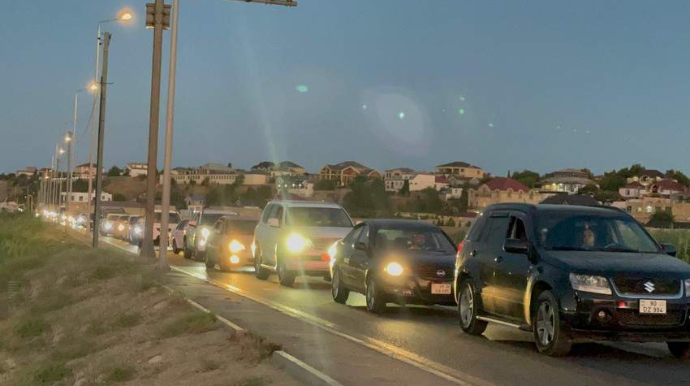 Novxanıda böyük tıxac yaranıb - FOTO