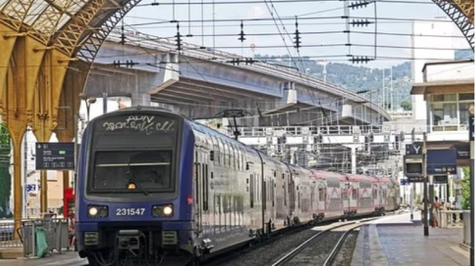 Dörd yüz milyonluq qatarlara hərəkət üçün icazə verilməyib 