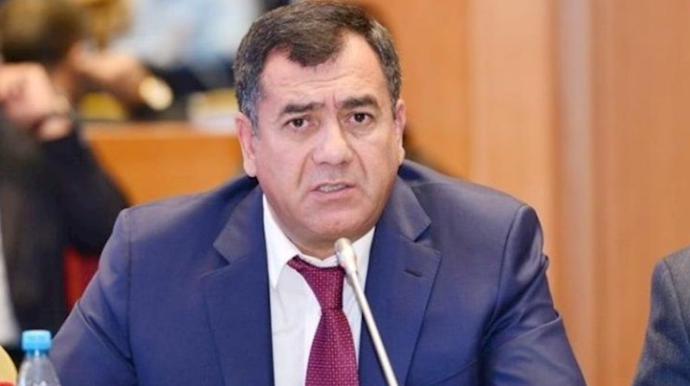 Deputatın “Azərbaycan maşın yığmasın, özü düzəltsin” təklifinə reaksiyalar