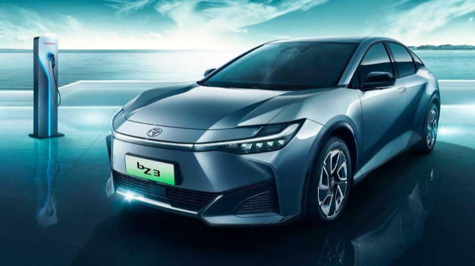 "Toyota bZ3" sedanı rəsmi olaraq debüt edib 