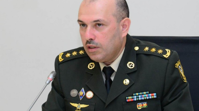 Военное командование Армении приказало применить оружие против своих солдат